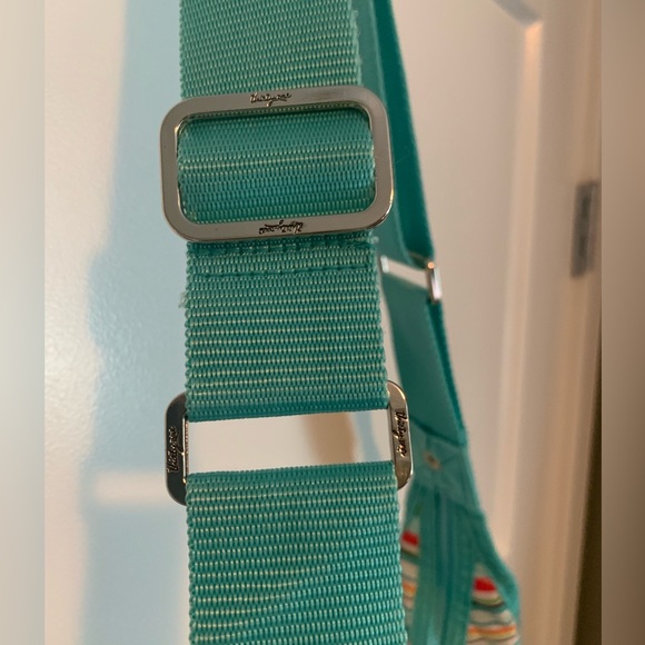 Thirty-One brand new super cute Explorista cross body bag - Picture 4 of 8